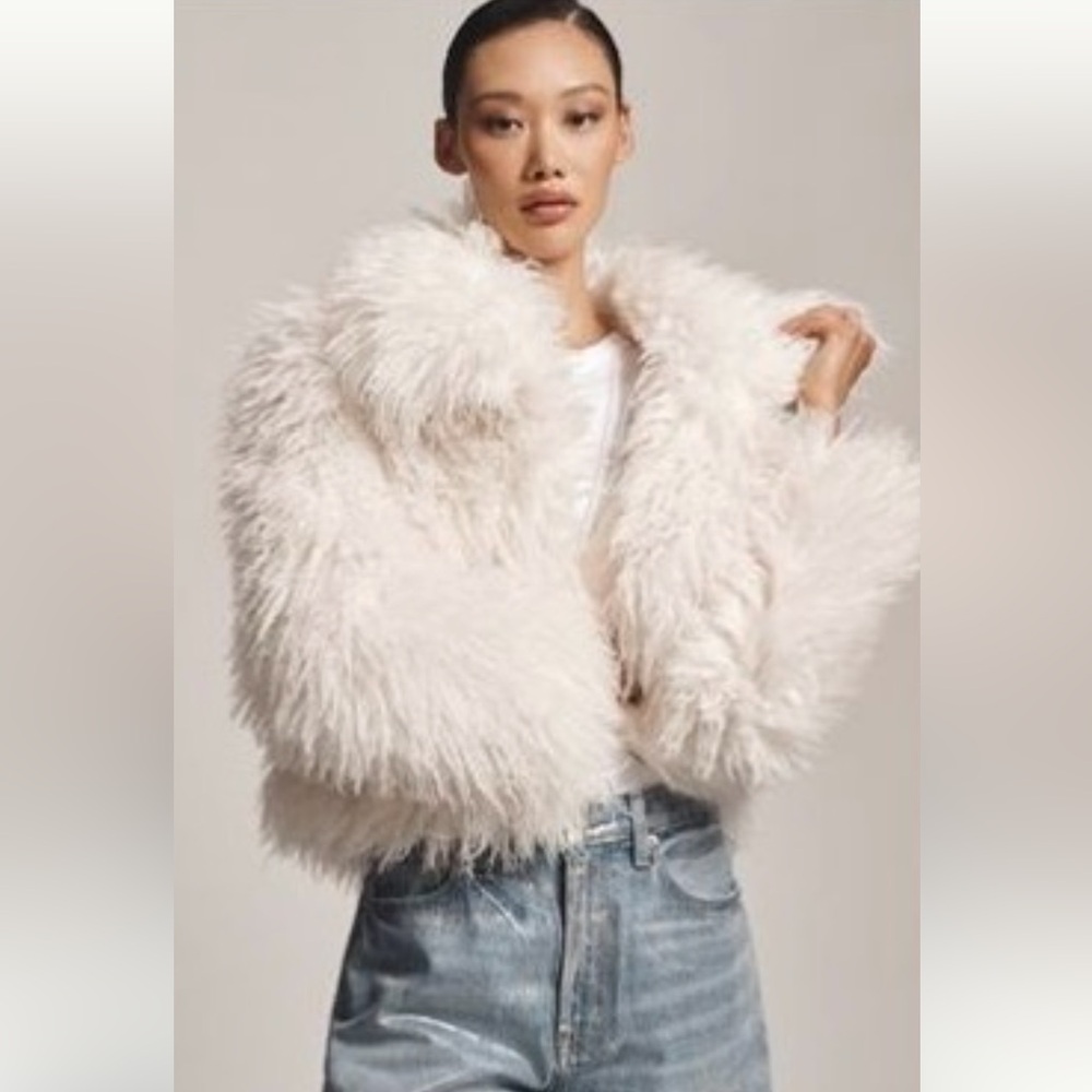 Anthropologie NVLT Crop Fringe Faux Fur Coat in Ivory - Size L and M